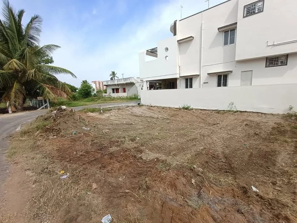 3.5 Cent East-Facing Plot for Sale – Kalapatti